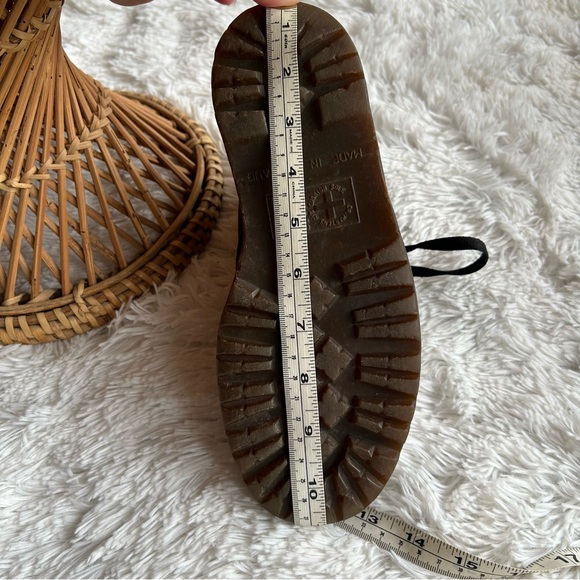 Dr. Martens Eight Eye - Picture 9 of 9